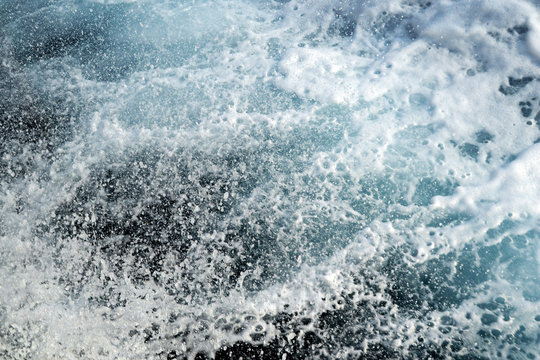 Splash of water © Sulugiuc