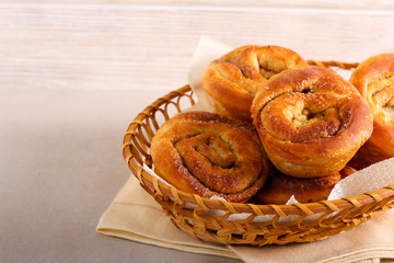 Cinnamon morning brioche buns