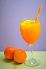 Naranjada en copa, vitaminas y beneficios para nuestro organismo