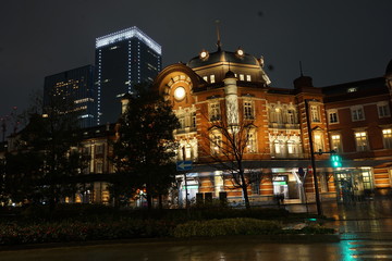 Fototapeta na wymiar tokyo station at night