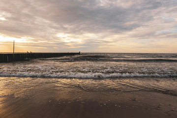 Waves in Ustronie Morskie © RegnumInvictum