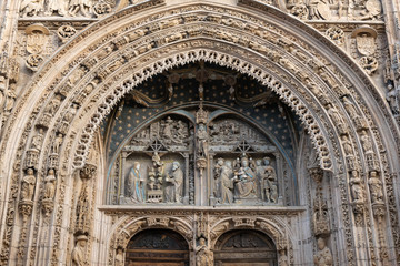 Obraz premium Main door of the church of Santa Maria. Aranda de Duero, traditional city in the province of Burgos. Castilla y Leon, Spain