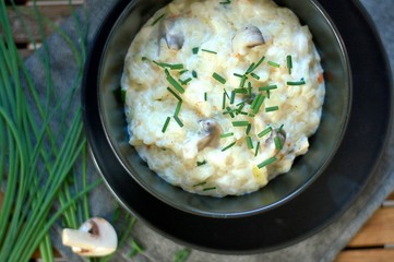 Creamy risotto with mushroom and chives