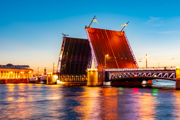 Fototapeta na wymiar Open Palace Bridge at white night, Saint Petersburg, Russia