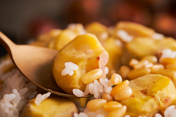 Chestnut and pine nut rice 