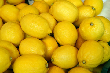 fresh lemons in the market