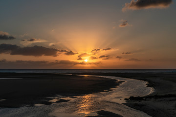 atardecer e n la playa de Conil de la Frontera