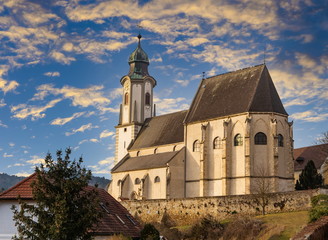 Fototapeta na wymiar Old church in village of Emmersdorf at the beginning of the Wachau Valley, Austria.