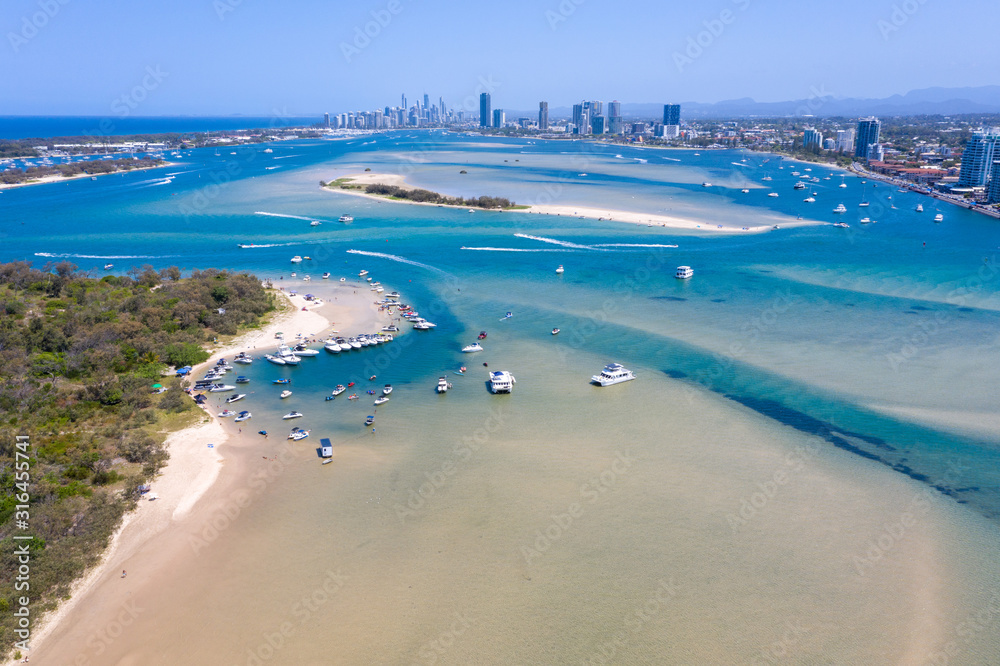 Wall mural view of gold coast