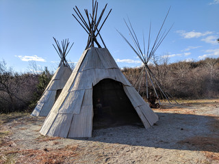 A Teepee Afternoon © Douglas
