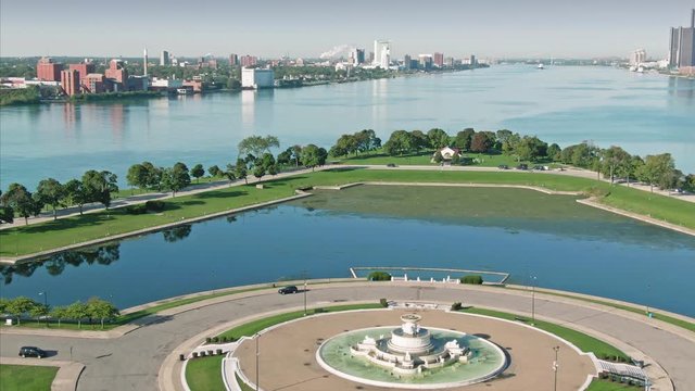 Aerial: James Scott Memorial Fountain On Belle Isle Park In Detroit, Michigan, USA