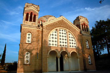 ehemalige, entweihte  griechisch orthodoxe Kirche