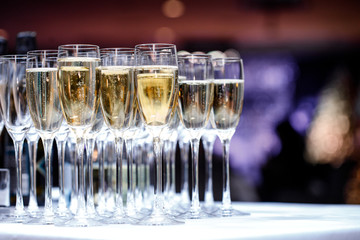 glasses of champagne