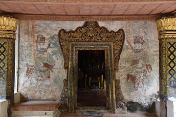 Fototapeta na wymiar Wat Long Khoune Temple Entrance with Wall Frescoes, Luang Prabang