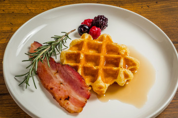 ワッフル Waffles of Dutch, French and Belgian foods