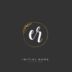 Fototapeta premium Handwritten initial letter E R ER for identity and logo. Vector logo template with handwriting and signature style.