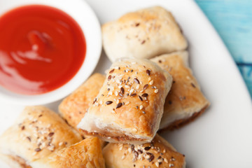 Vegan sausage rolls 