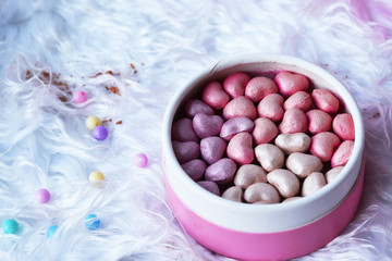 Make up base,Fairy candy pearls blusher,Blush on, Make up brush,Star eye shadows,FoundationEyelashes,Flowers,Highlights and shading 
are on the white wool.