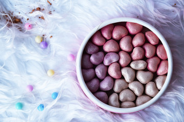 Make up base,Fairy candy pearls blusher,Blush on, Make up brush,Star eye shadows,FoundationEyelashes,Flowers,Highlights and shading 
are on the white wool.