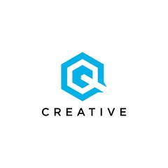 Letter Q Logo. minimalist Unique modern geometric creative elegant. Vector icon