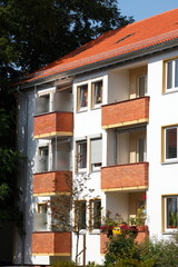 Monotones modernes Wohnhaus, Mehrfamilienhaus, Bremen, Deutschland