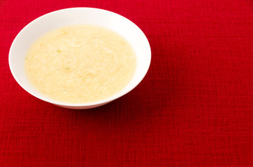 玉子とコーンの中華スープ