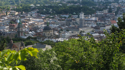 Obraz premium view of the historic center of the old town from the castle hill High Castle, Lviv, Ukraine