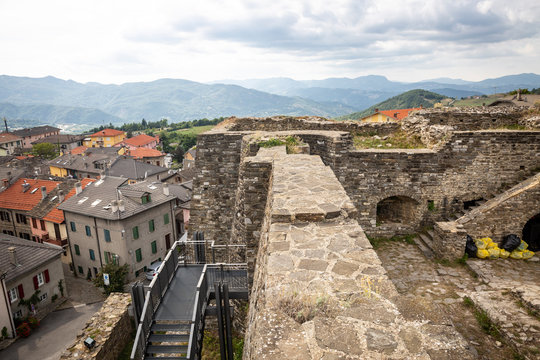 a view over Berceto town and the castle, Province of Parma, Emilia-Romagna, Italy