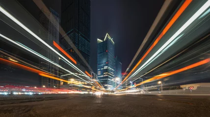 Abwaschbare Fototapete Autobahn in der Nacht Urbaner Hochgeschwindigkeitsverkehr