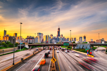 Obraz premium Chicago, IL, USA Pejzaż miejski i autostrada