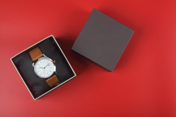 Men's leather wrist watch in gift box