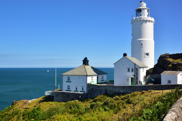Fototapeta na wymiar Start Point Lighthouse in South Devon