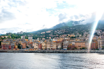 Leuchtturm in Bastia Frankreich Korsika Insel ruhe Wasser Meer blau roter leuchtturm hafen orientierungspunkt stadt K&uuml;ste	