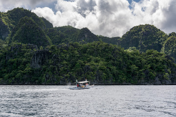 Fototapeta na wymiar Coron is an island located in the Sulu Sea. North of the province of Palawan, Philippines.