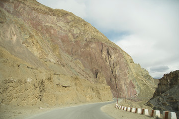 Fototapeta na wymiar mountain landscape in ladakh india