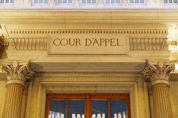 Fronton de la première chambre de la Cour d'Appel du Palais de Justice de Paris (France)