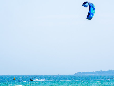  Kite Surfer 