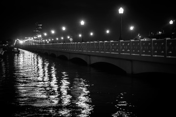 Fototapeta premium bridge at night