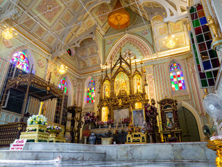 Fototapeta na wymiar Interior Thai temples that have been inspired by Gothic architecture and imitate Christian churches,Thai temple Name is Wat Niwet Thammaprawat Ratchaworawihan In Ayutthay