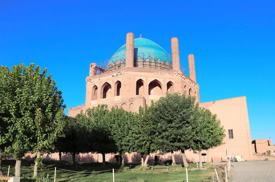 Dome of Soltaniyehu, Zanjan, Iran
