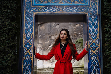 tourist woman visit ancient Istanbul Topkapi palace