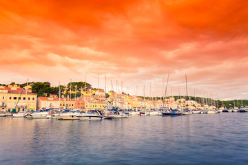 Fototapety na wymiar - Fototapeta24.pl