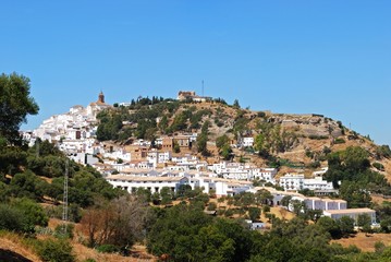 Fototapeta premium View of the traditional Spanish white town, Alcala de los Grazules, Spain.