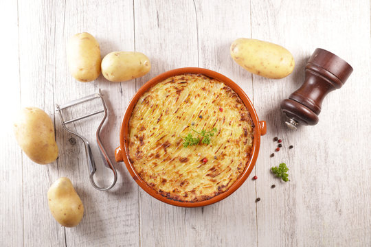 baked potato, minced beef- traditional hachis parmentier- shepherd's pie