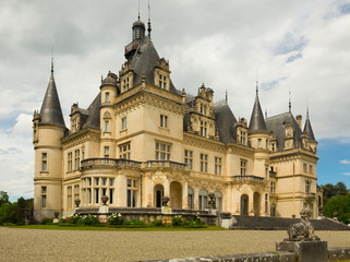 Fototapeta na wymiar View of Castle of Valmirand, Montrejeau
