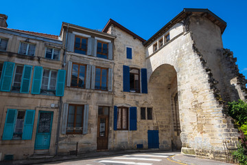 Fototapeta na wymiar Das alte Stadttor Porte Chatel in Verdun/Frankreich
