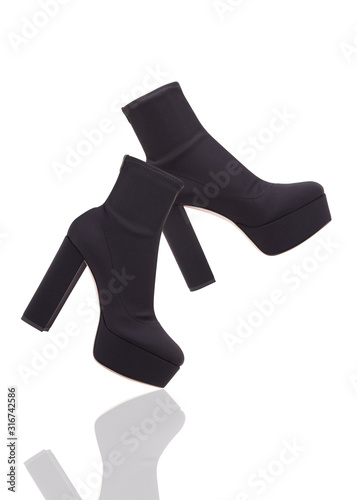 walking shoes with heels