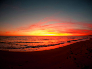 Sonnenuntergang an der Algarve, Portugal