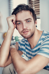 Obraz premium portrait of dreamy man