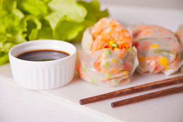 Spring rolls with vegetables and shrimps in rice paper